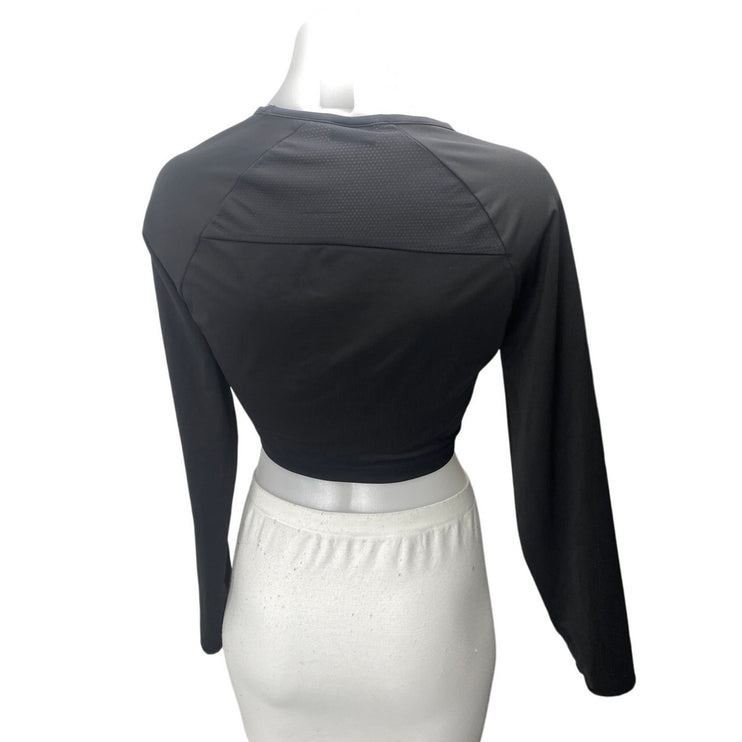 Gymshark Women's Black Long Sleeve Yoga Workout Gym Athletic Crop Top Size S