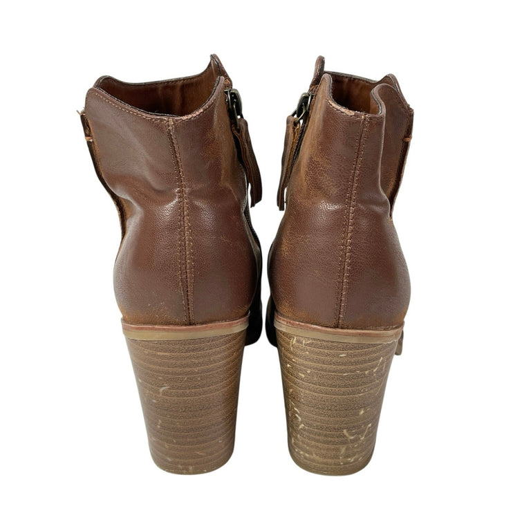 Mia Patton Women's Brown Faux Leather Pointed Toe Block Heel Ankle Booties 7.5