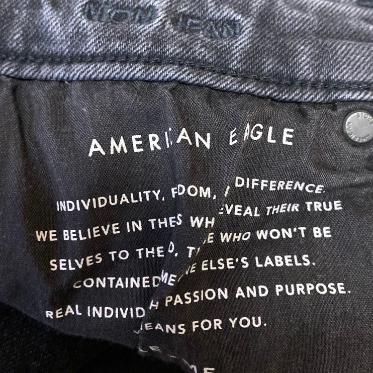 American Eagle Women's Black High Waist Straight Skinny Denim Mom Jeans Pants 2