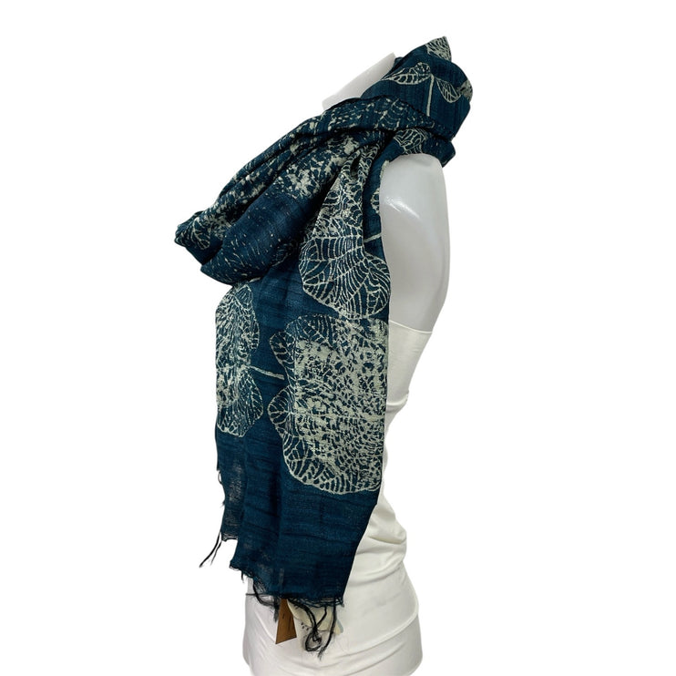 NEW Aeshsane By Neesha Amrish Women's Blue Silk Fringe Wrap Shawl Neck Scarf OS