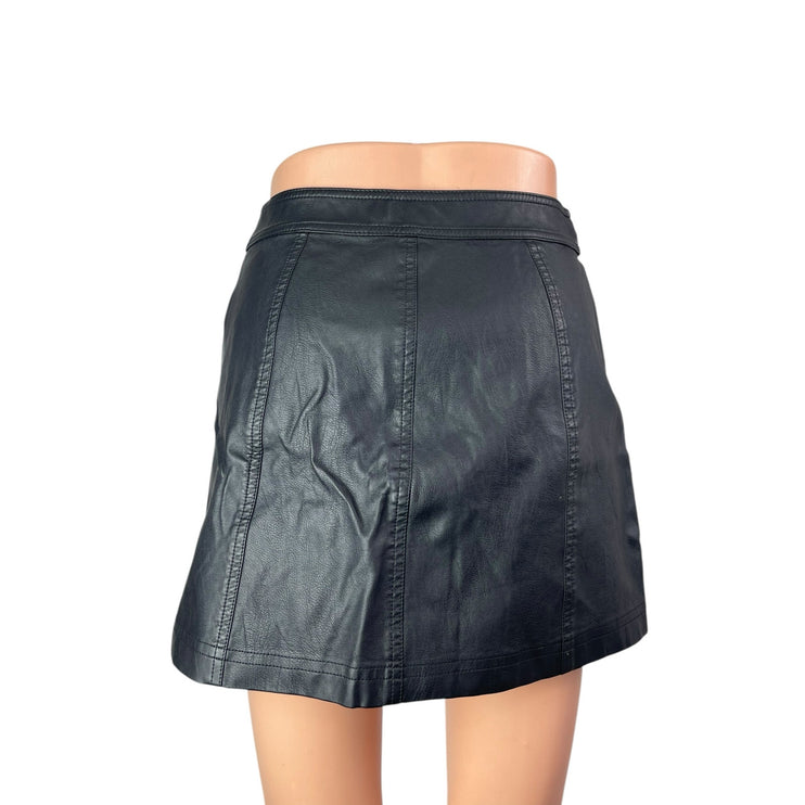 Forever 21 Women's Black Faux Vegan Leather Mini Utility Cargo A-Line Skirt 27