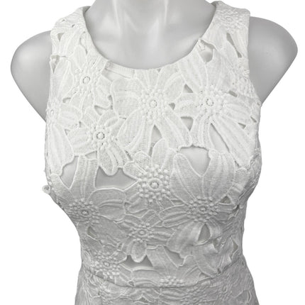 ASTR The Label White Floral Lace Sleeveless Scalloped Hem Mini Sheath Dress S