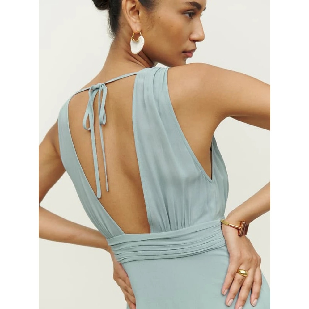 NEW Reformation Green Rosalind Halter Plunge V Cocktail A Line Maxi Dr Brie NEW Reformation Green Rosalind Halter Plunge V Cocktail A Line Maxi Dr Brie