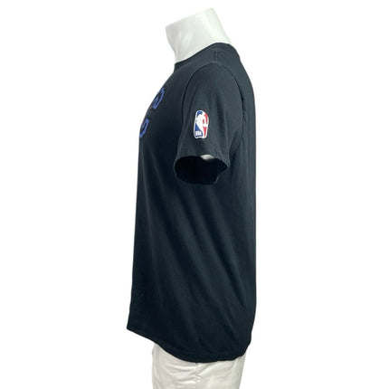 Nike New York Knicks City Men's Graphic Crew Neck Short Sleeve Tee T-Shirt Top M