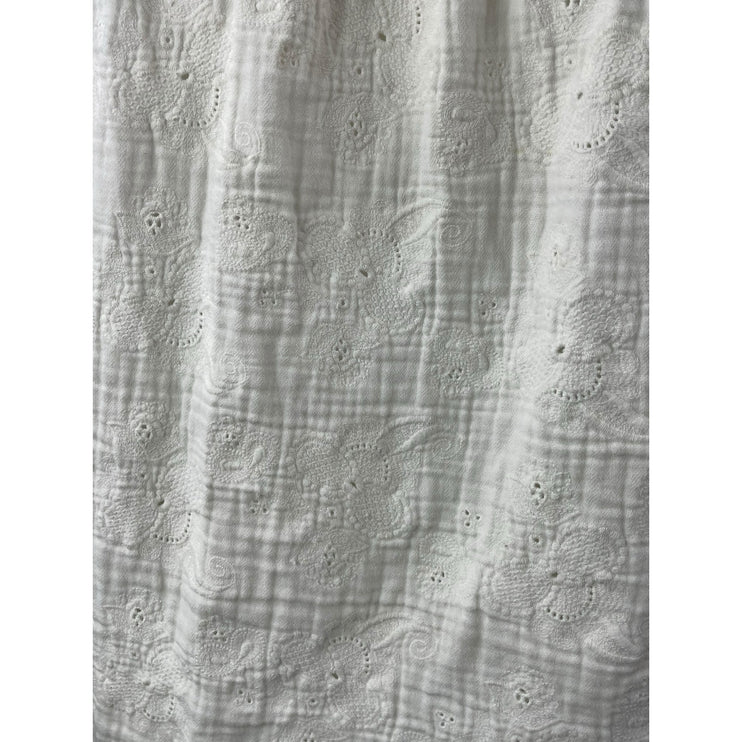CP Shades Women's White Floral Embroidered Notch V Neck Tank Blouse Top Size S