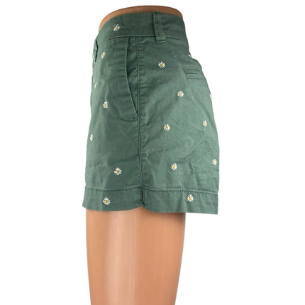 Old Navy Green Floral Daisy Embroidered Mid Rise Everyday Casual Chino Shorts 2