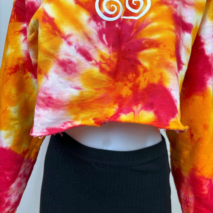 Air Nomad Logo Tie Dye Orange Red Cropped Crewneck Long Sleeve Sweatshirt Size S
