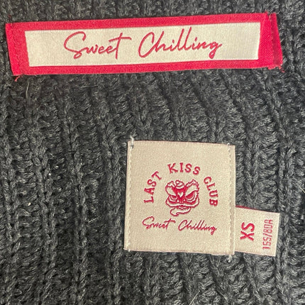 Sweet Chilling Gray Knit Long Sleeve Button Down Cardigan Crop Sweater Top Sz XS