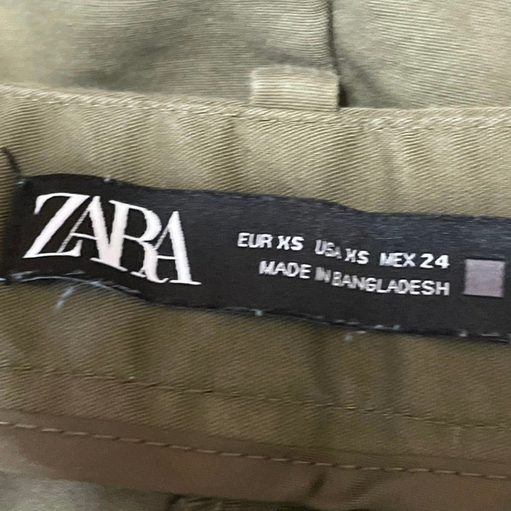 Zara Women's Green High Rise Pleated Cuffed Chino Khaki Mini Shorts Size XS