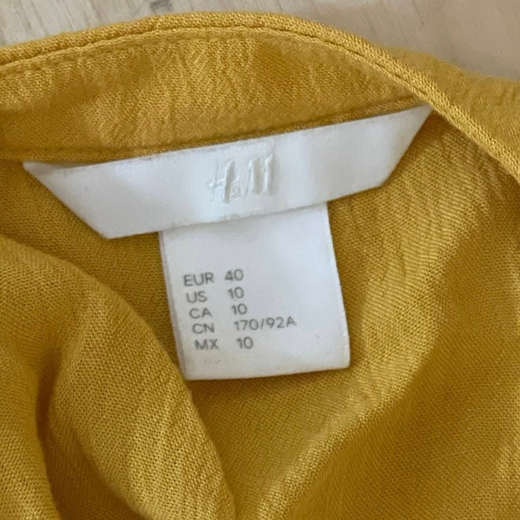 H&M Women's Mustard Yellow Short Sleeve V Neck Henley Blouse Shirt Top Size 10