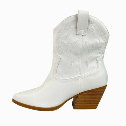 NEW Soda White Stitched Faux Leather Pointed Toe Western Cowboy Ankle Boots Sz 8