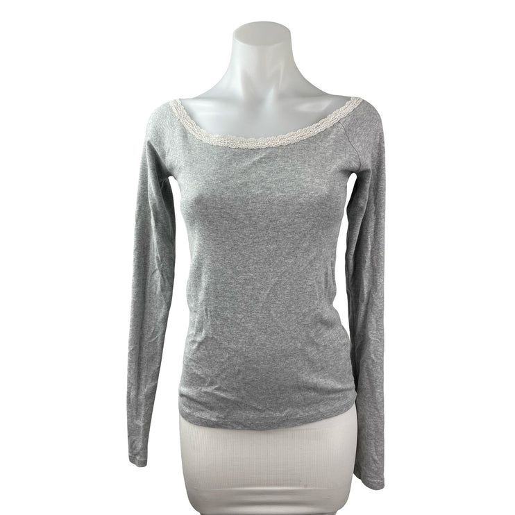 Brandy Melville Women's Gray Floral Lace Trim Knit Long Sleeve Blouse Top Size S