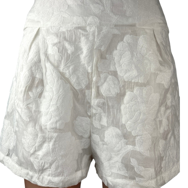 NEW Fashion Nova White Floral Textured Jacquard High Waist Wide Leg Shorts Sz L