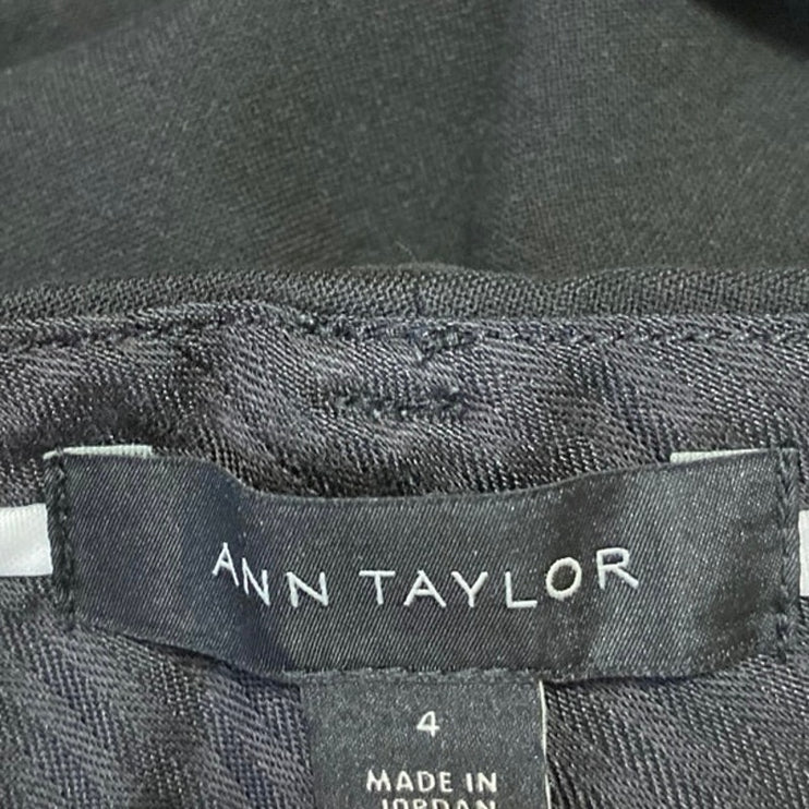 Ann Taylor Women's Black Mid Rise Straight Leg Slim Trousers Dress Pants Size 4