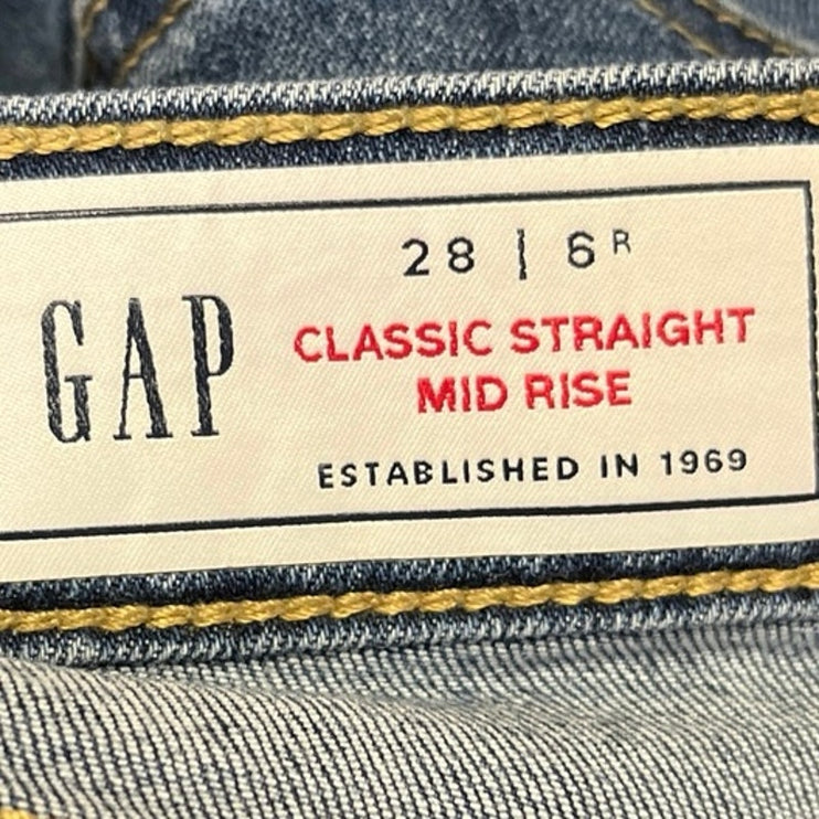 Gap Women's Blue Medium Wash Classic Straight Mid Rise Denim Jeans Size 28