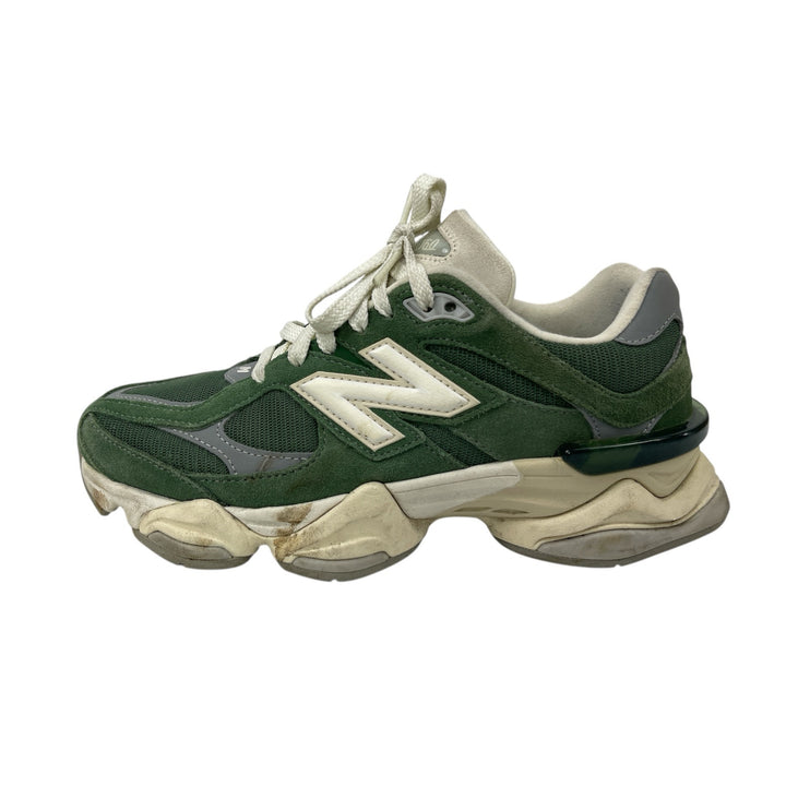 New Balance 9060 Women's Green Lace Up Low Top Athletic Sneakers Shoes Size 7.5