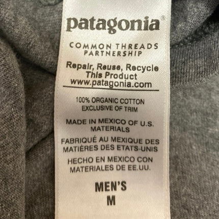 Patagonia Men's Gray Long Sleeve Crew Neck Logo Graphic Tee T-Shirt Top Size M