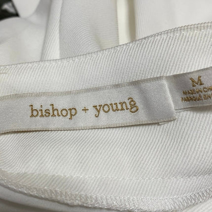 Bishop + Young Women's White High Waisted Pleated Wide Leg Casual Shorts Size M