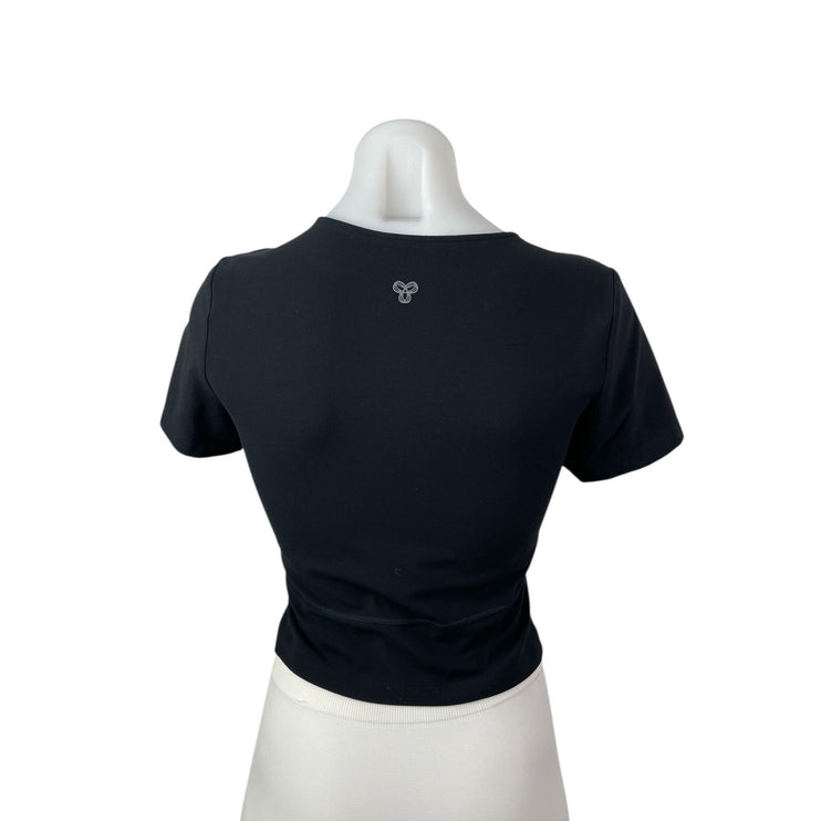 Aritzia TNAction Black Short Sleeve Crop Yoga Athletic Activewear T-Shirt Top M