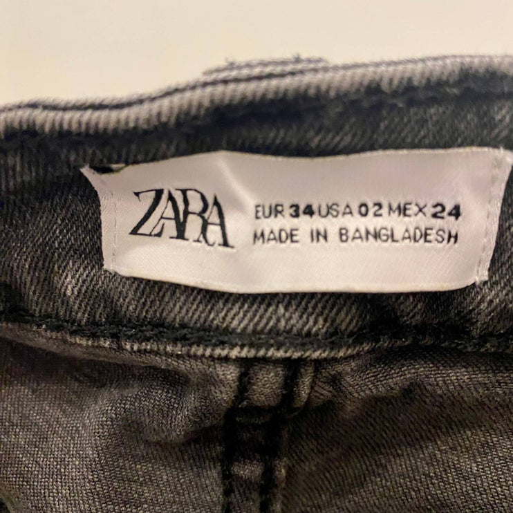 Zara Womens Denim Jeans - High Rise Slim Straight Flare Bottoms - Stretch - Gray Wash- Raw Hem - Size 2